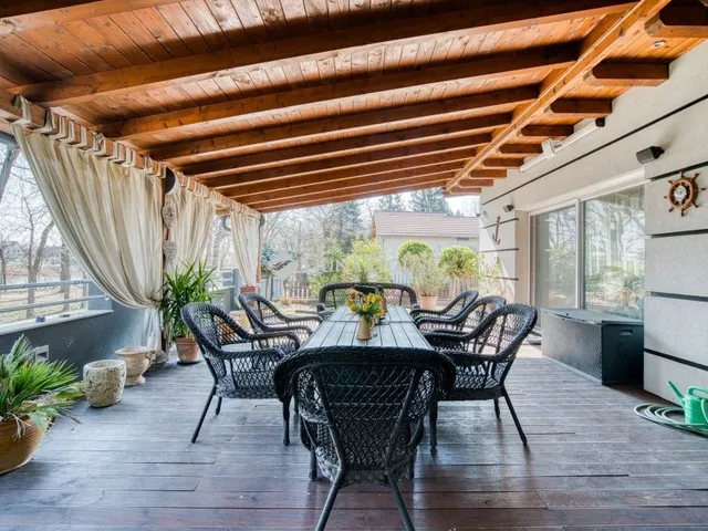 Eladó ház Szigethalom 309 nm