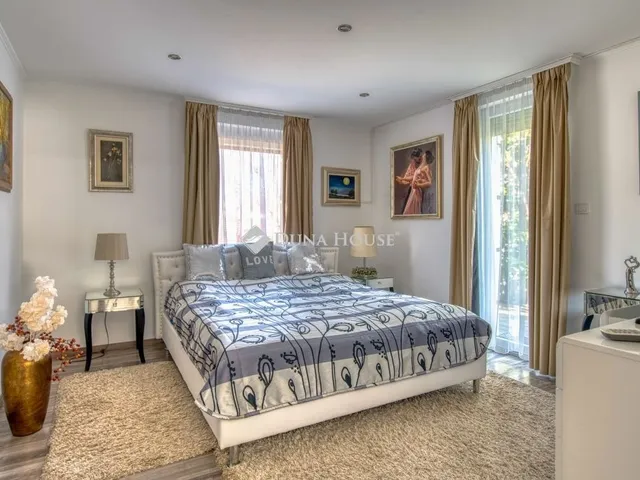 Eladó ház Szigethalom 309 nm