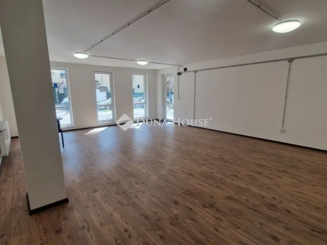 Eladó kereskedelmi és ipari ingatlan Budapest XI. kerület 64 nm