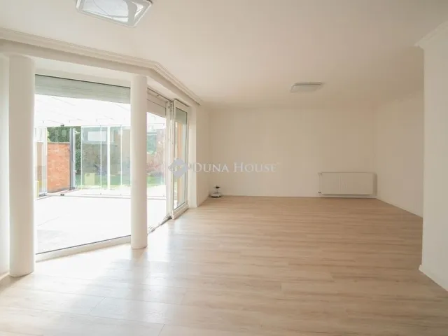 Eladó lakás Budapest II. kerület 188 nm
