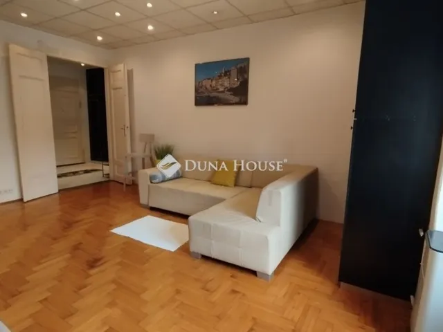 Eladó lakás Budapest V. kerület 55 nm