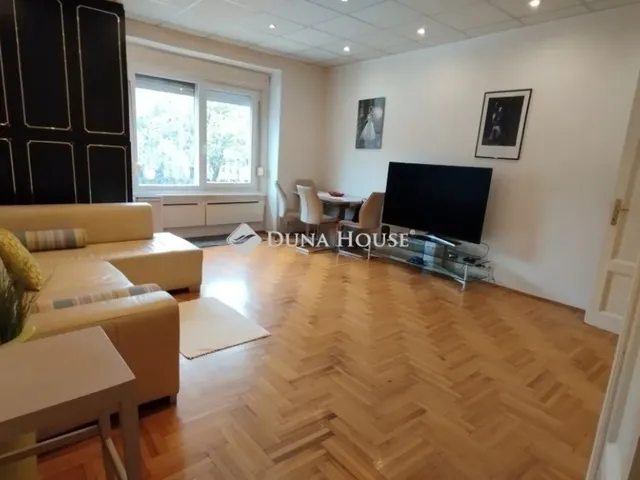 Eladó lakás Budapest V. kerület 55 nm