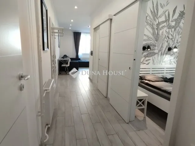 Eladó lakás Budapest VI. kerület 37 nm