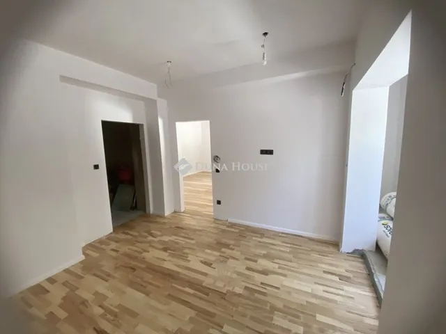 Eladó lakás Budapest II. kerület 76 nm