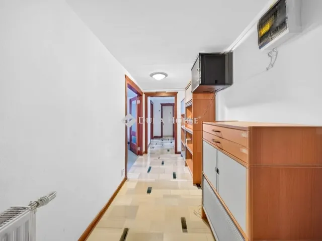 Eladó lakás Budapest II. kerület 238 nm