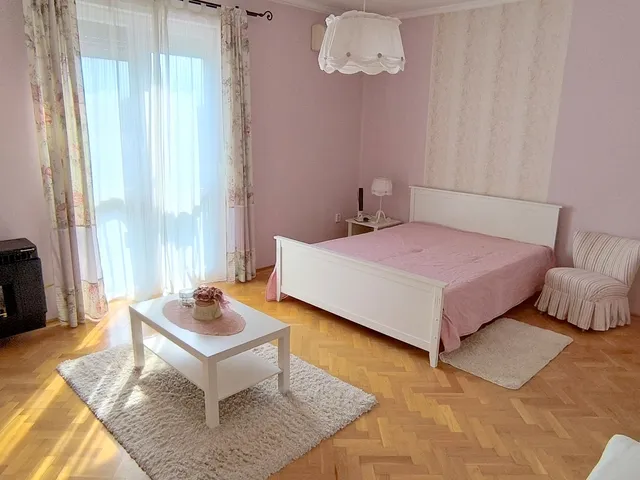 Eladó lakás Debrecen, Nagyerdő 43 nm