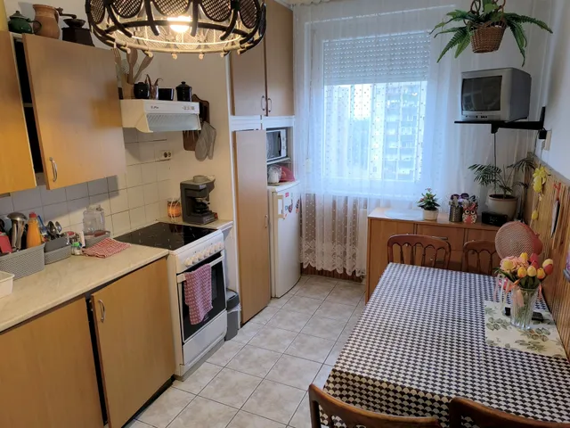 Eladó lakás Debrecen, Tócóskert 61 nm