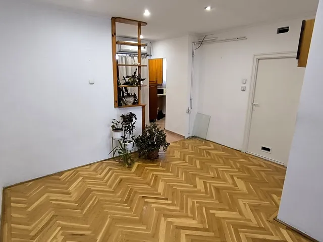 Eladó lakás Debrecen, Vargakert 61 nm