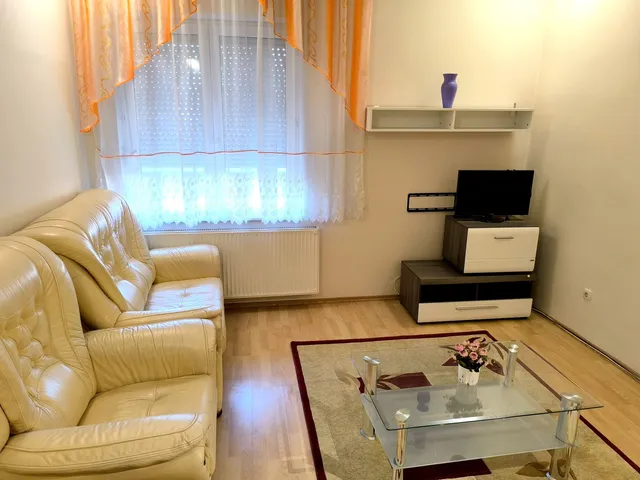 Eladó lakás Debrecen, Epreskert 56 nm