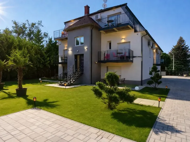 Eladó ház Balatonfüred, Belváros 700 nm