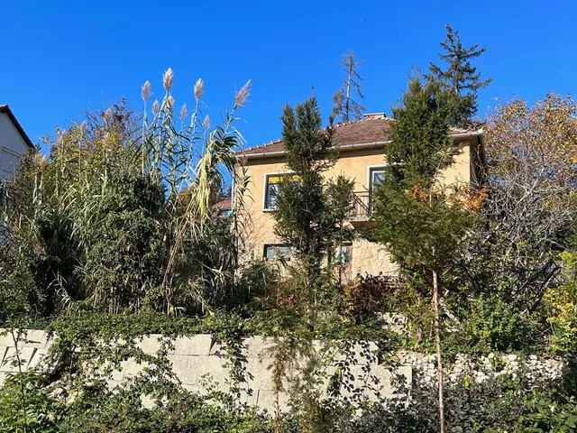 Eladó telek Budapest XII. kerület, Széchenyi-hegy 1081 nm