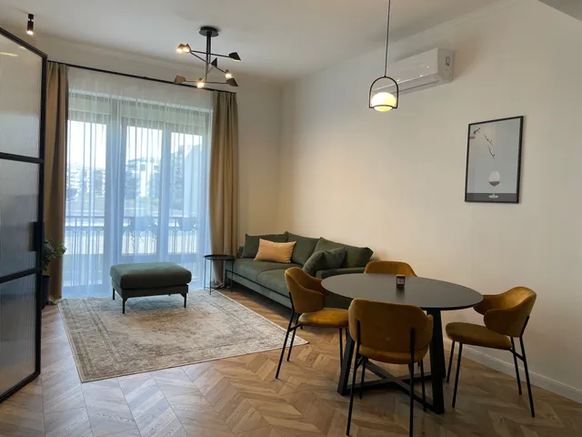 Kiadó lakás Budapest XIII. kerület, Újlipótváros, Pozsonyi 92 nm