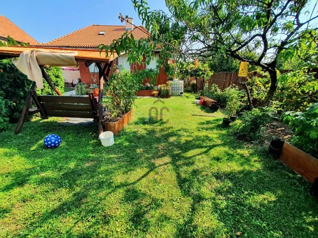 Eladó ház Budapest XVII. kerület, Rákoskert 150 nm