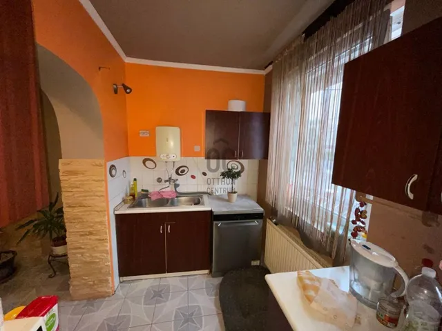 Eladó ház Budapest XXI. kerület, Királyerdő 250 nm