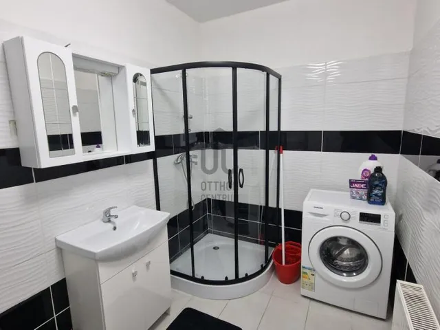 Eladó ház Budapest XXIII. kerület, Soroksár-Újtelep 232 nm