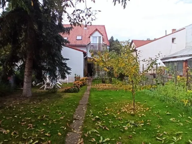 Eladó ház Budapest XIX. kerület, Kertváros 168 nm