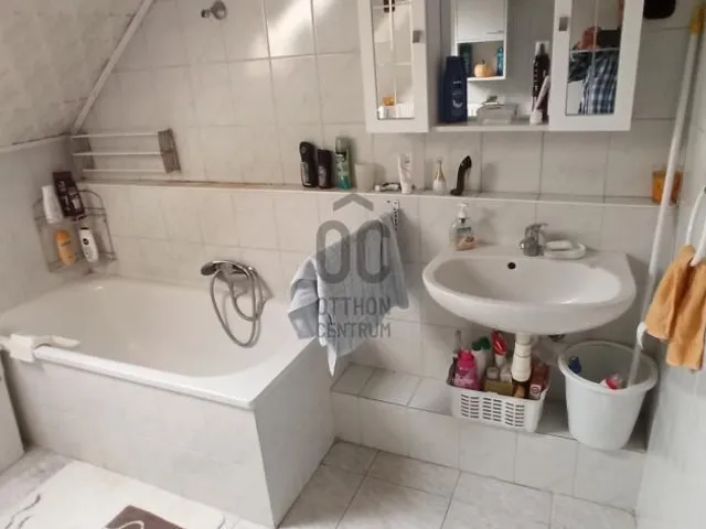 Eladó ház Budapest XIX. kerület, Kertváros 168 nm