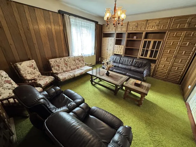 Eladó ház Budapest XVIII. kerület, Kossuth Ferenc-telep 150 nm