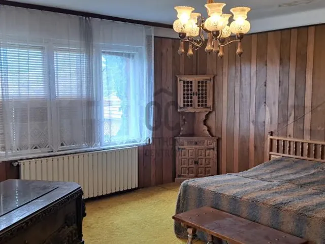 Eladó ház Budapest XVIII. kerület, Kossuth Ferenc-telep 150 nm