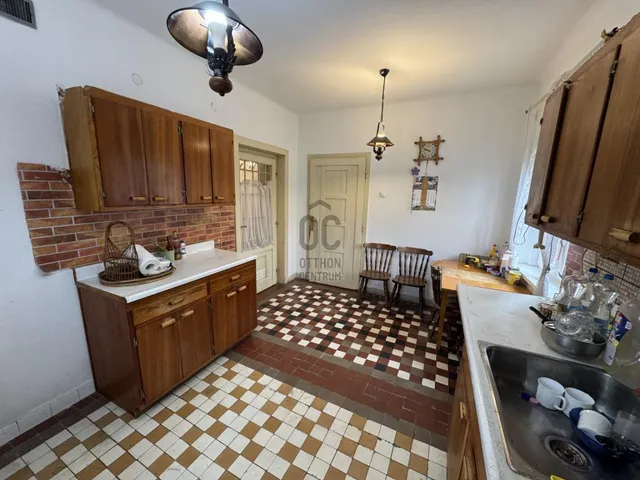 Eladó ház Budapest XVIII. kerület, Kossuth Ferenc-telep 150 nm