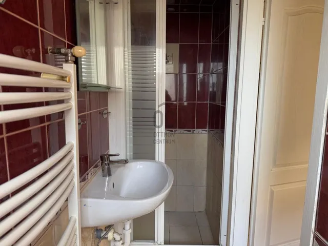 Eladó ház Budapest XVIII. kerület, Szemeretelep 120 nm