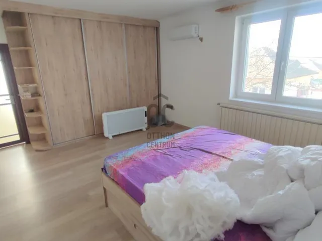 Eladó ház Budapest XVIII. kerület, Erzsébettelep 310 nm