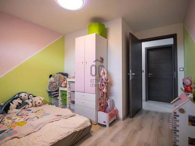 Eladó ház Budapest XVIII. kerület, Bélatelep 137 nm