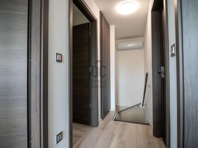 Eladó ház Budapest XVIII. kerület, Bélatelep 137 nm