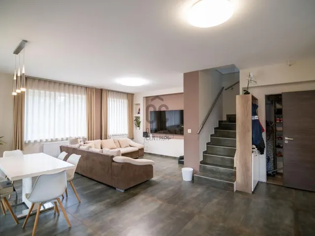 Eladó ház Budapest XVIII. kerület, Bélatelep 137 nm