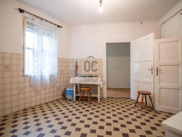 Eladó lakás Budapest IX. kerület 92 nm