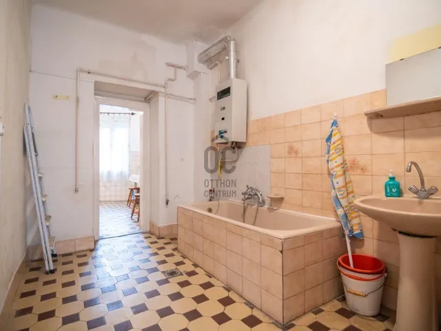 Eladó lakás Budapest IX. kerület 92 nm