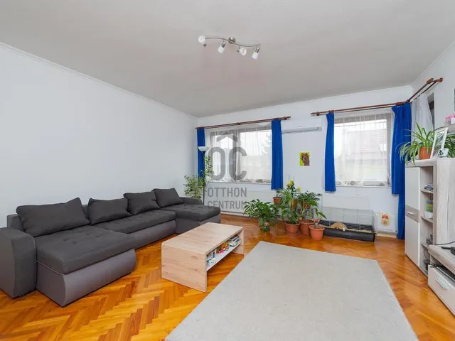 Eladó ház Budapest XVIII. kerület, Liptáktelep 160 nm