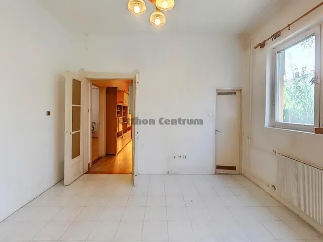 Eladó ház Budapest XVI. kerület, Mátyásföld 215 nm
