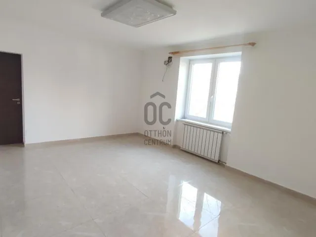 Eladó ház Budapest XVIII. kerület, Erzsébettelep 310 nm