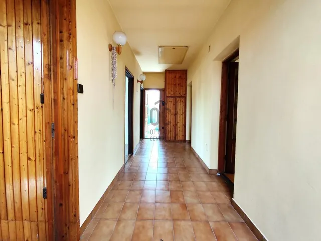 Eladó ház Budapest XXI. kerület, Királyerdő 194 nm