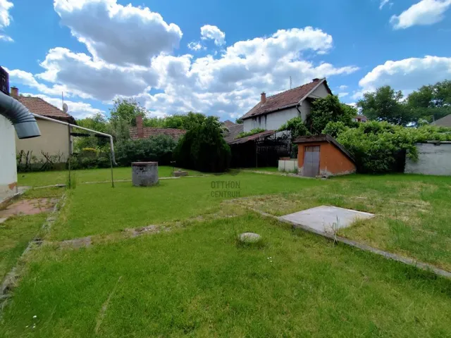 Eladó ház Budapest XXI. kerület, Királyerdő 194 nm