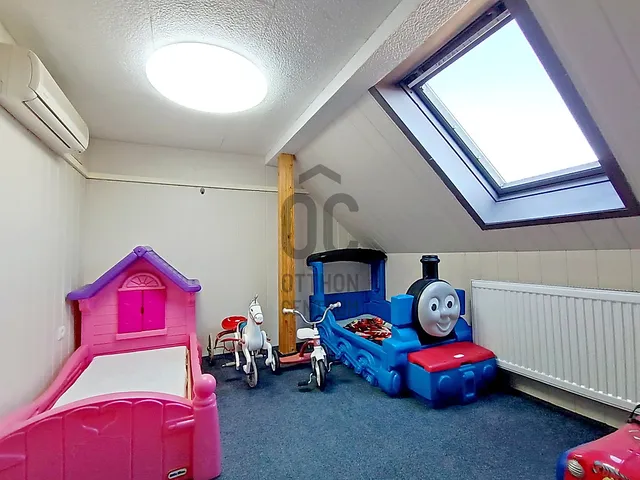 Eladó ház Budapest XX. kerület, Pesterzsébet 195 nm