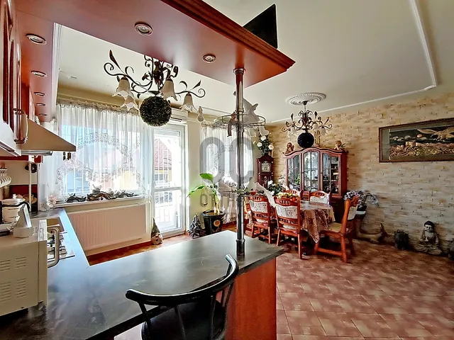 Eladó ház Budapest XX. kerület, Pesterzsébet 195 nm