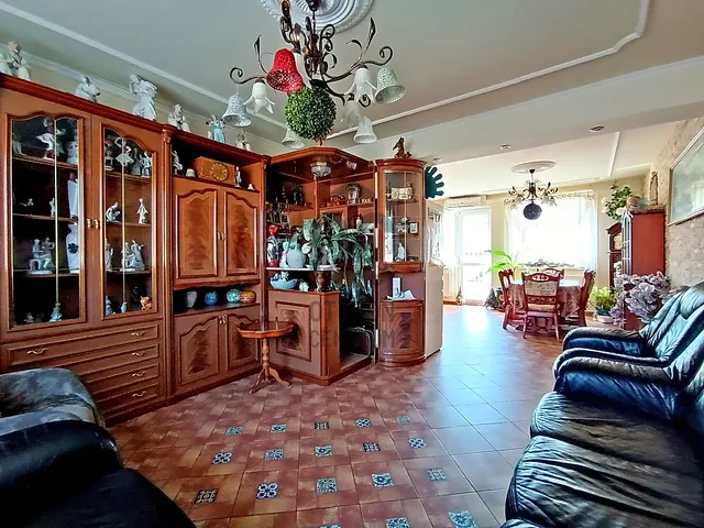 Eladó ház Budapest XX. kerület, Pesterzsébet 195 nm