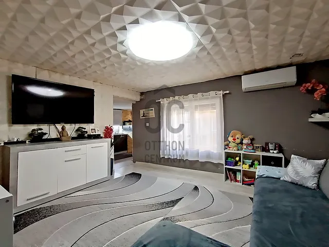 Eladó ház Budapest XX. kerület, Pesterzsébet 195 nm