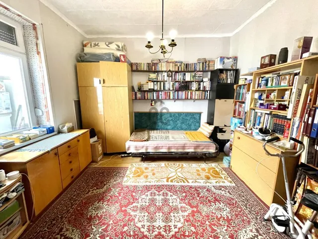 Eladó lakás Budapest XXI. kerület 65 nm