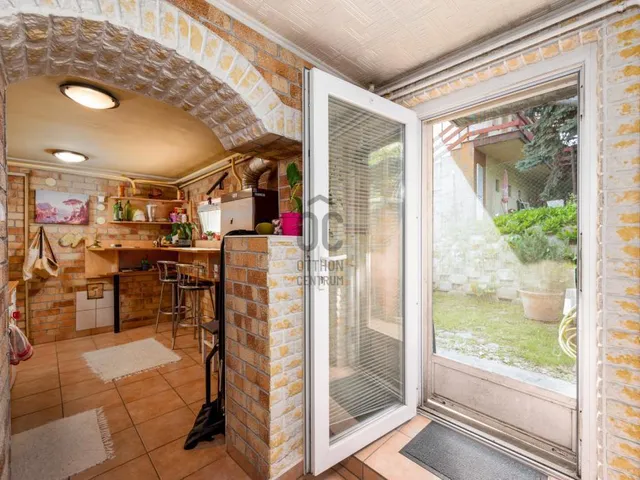 Eladó ház Budapest XXI. kerület, Királyerdő 175 nm