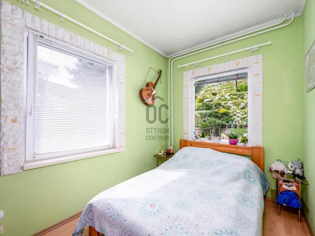 Eladó ház Budapest XXI. kerület, Királyerdő 175 nm