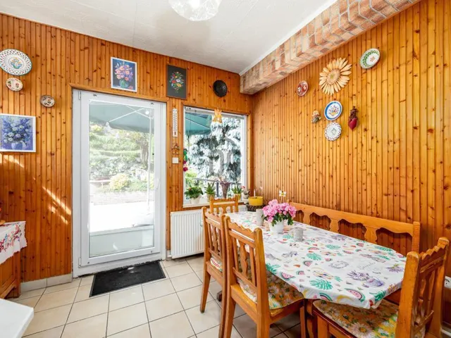 Eladó ház Budapest XXI. kerület, Királyerdő 175 nm