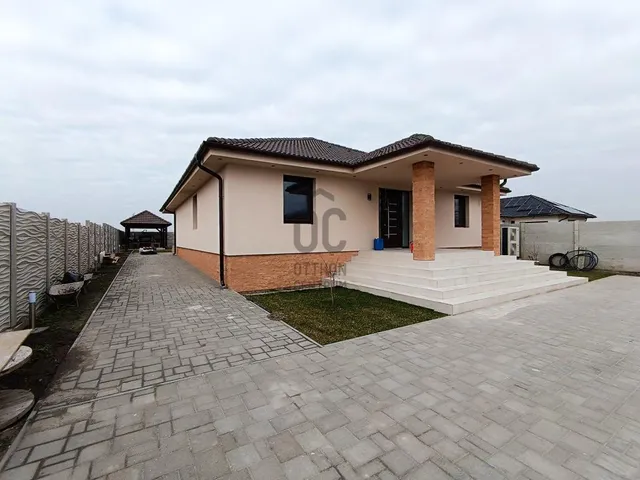 Eladó ház Alsónémedi 259 nm