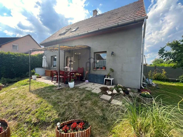 Eladó ház Szigethalom 73 nm