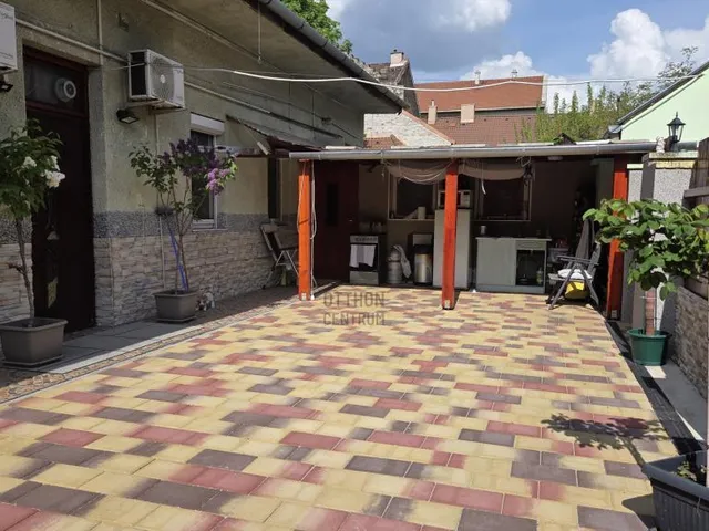 Eladó lakás Budapest X. kerület 65 nm