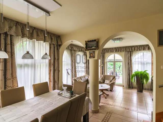 Eladó ház Budapest XVIII. kerület, Miklóstelep 207 nm