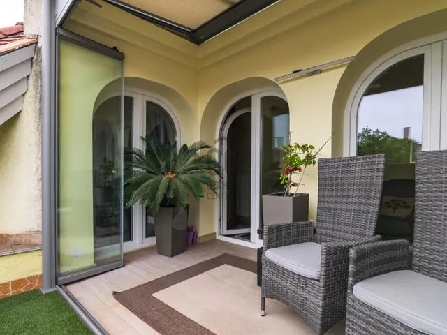 Eladó ház Budapest XVIII. kerület, Miklóstelep 207 nm