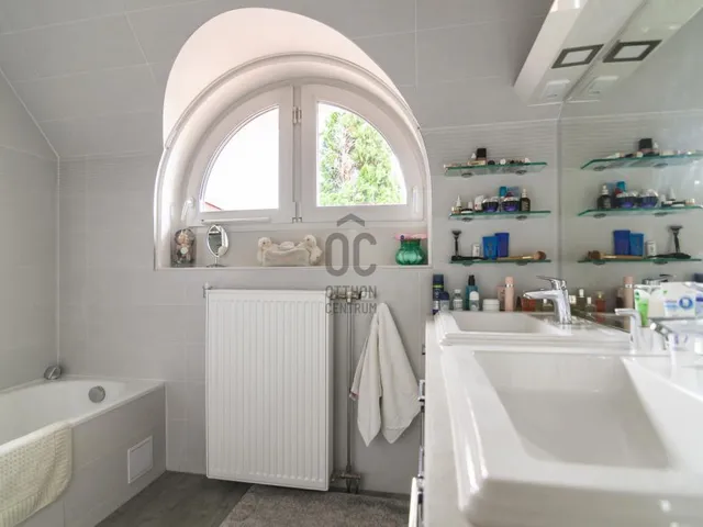 Eladó ház Budapest XVIII. kerület, Miklóstelep 207 nm